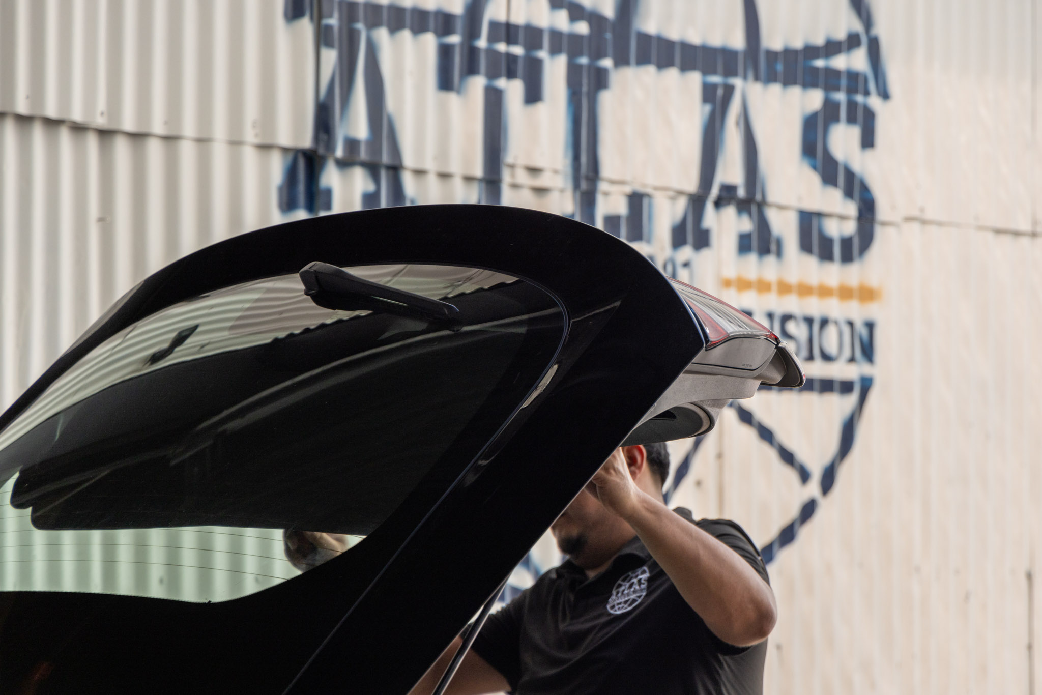 auto glass replacement