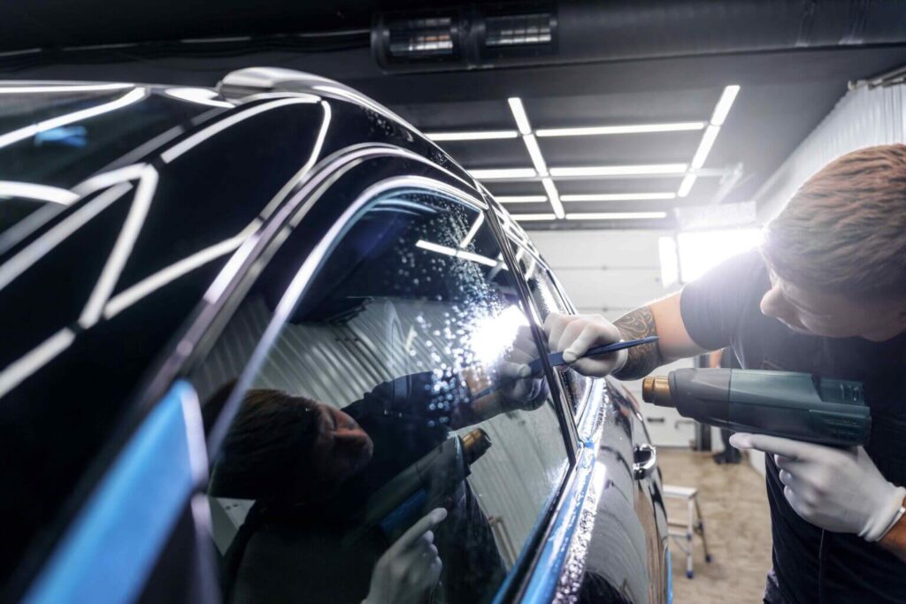 auto glass replacement